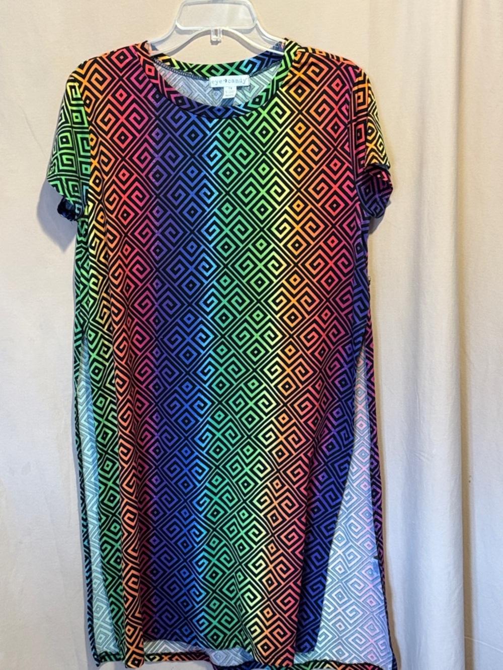 eye candy Green Blue Black Geometric Top